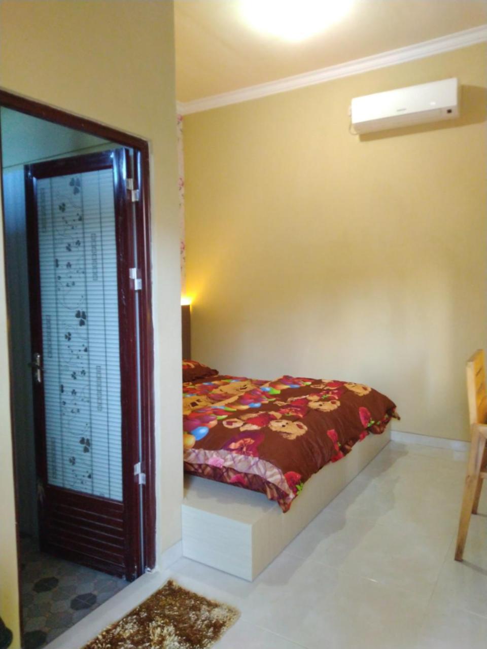R3 Brawijaya Homestay Banyuwangi  Exterior foto